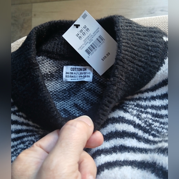 NWT Cotton On Curve Fluffy Optical Sweater in black & white. Size 20/22 US - Picture 4 of 4